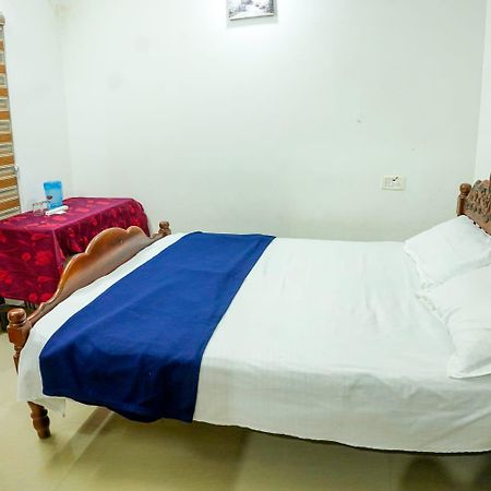 Koonamparayil Home Stay Munnar Anaviratty-Family Only Eksteriør billede