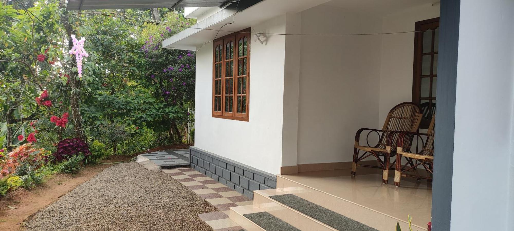 Koonamparayil Home Stay Munnar Anaviratty-Family Only Eksteriør billede