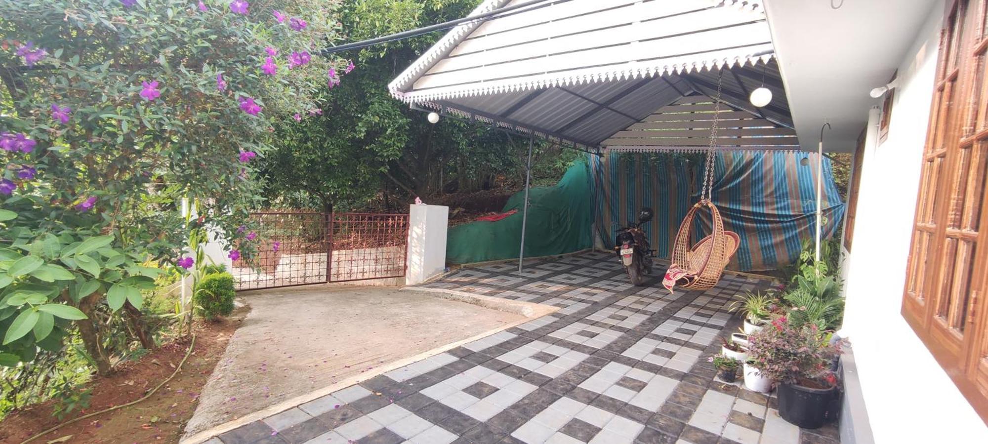 Koonamparayil Home Stay Munnar Anaviratty-Family Only Eksteriør billede
